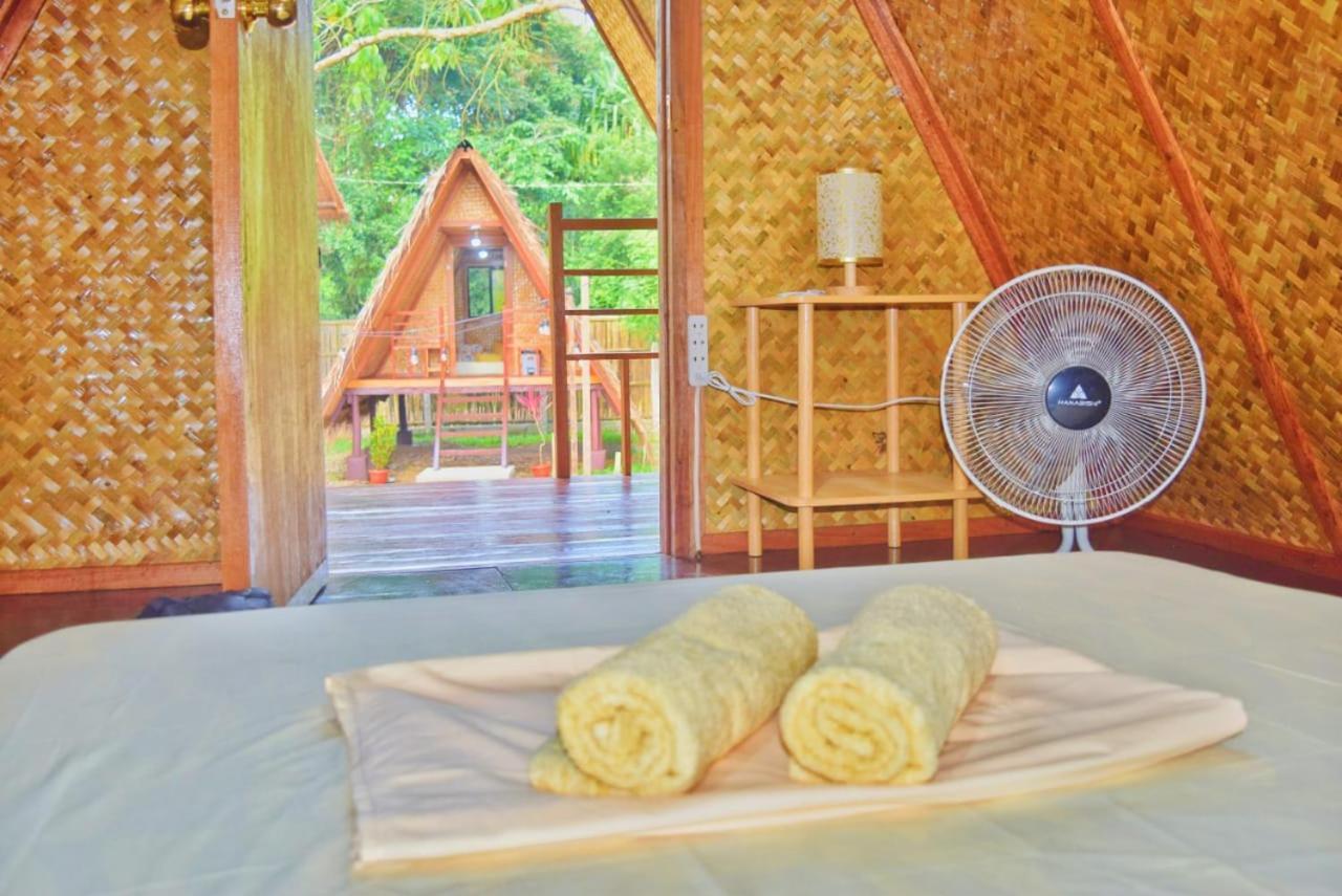 Hiraya Camp Site - Free Use Of Scooter For Nipa Huts El Nido